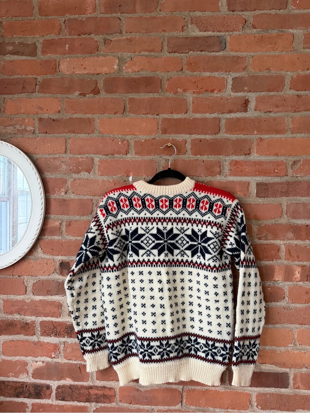 Dale of Norway Cream, Navy & Red Fair Isle Cardigan USA small - Picture 4 of 10
